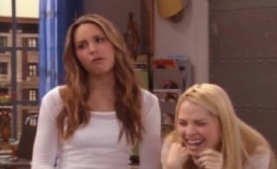 2x08_1.jpg
